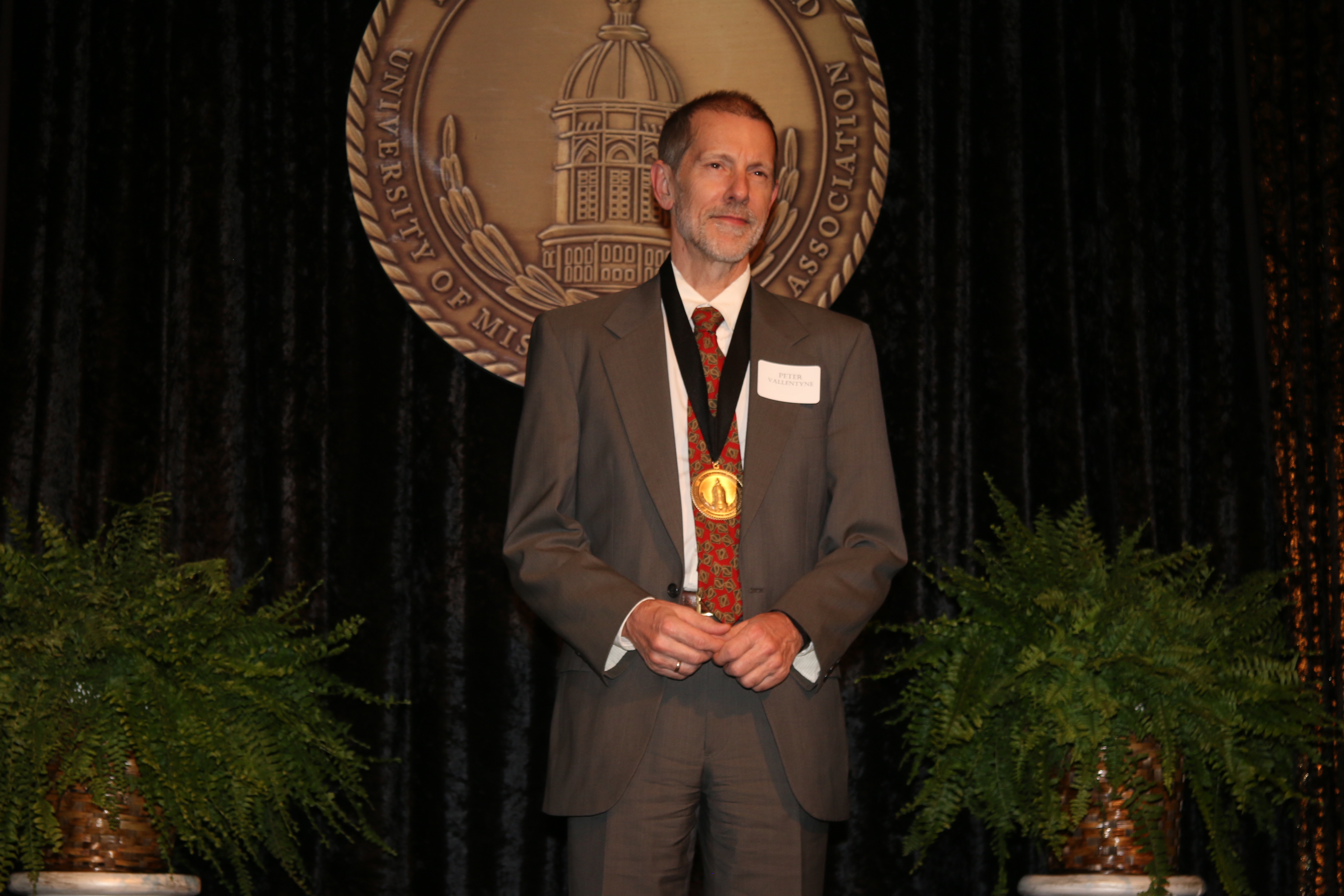 Dr. Peter Vallentyne at the Faculty-Alumni Awards